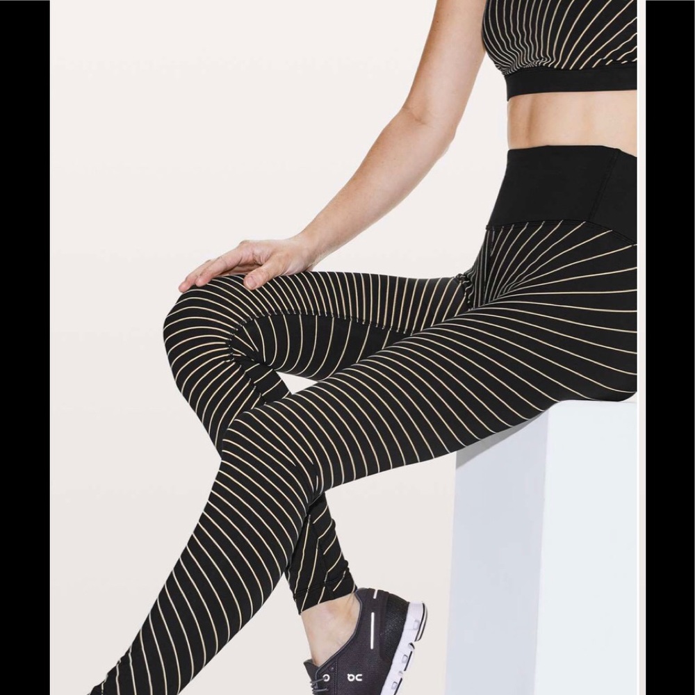 Lululemon Speed Wunder reflective tight